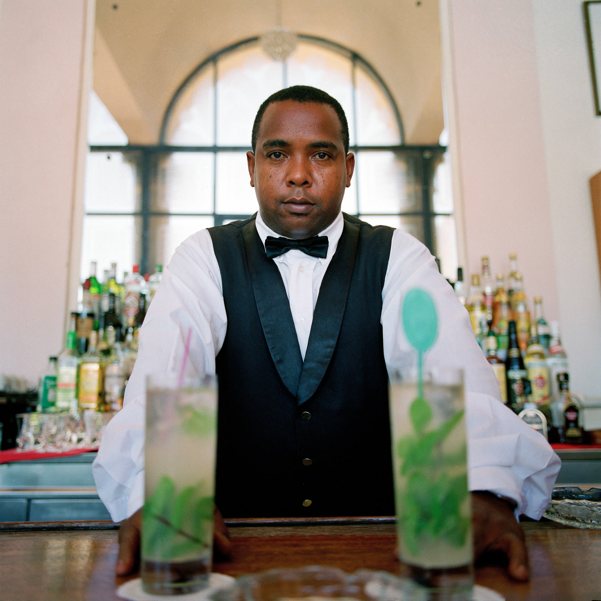 2.Cantinero Cuba